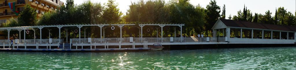 River Side Hotel Mingachevir Eksteriør billede