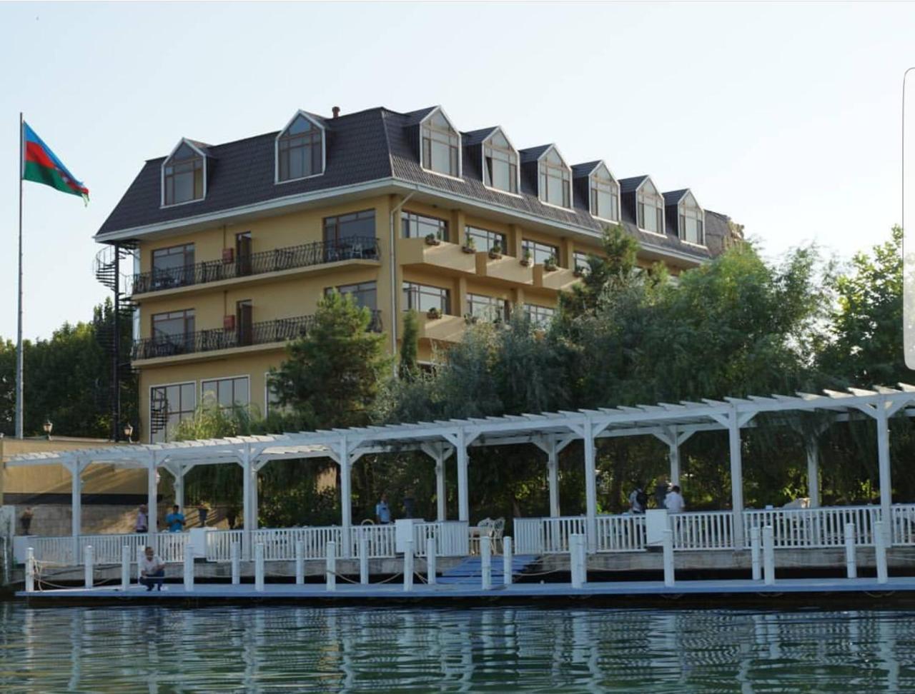 River Side Hotel Mingachevir Eksteriør billede